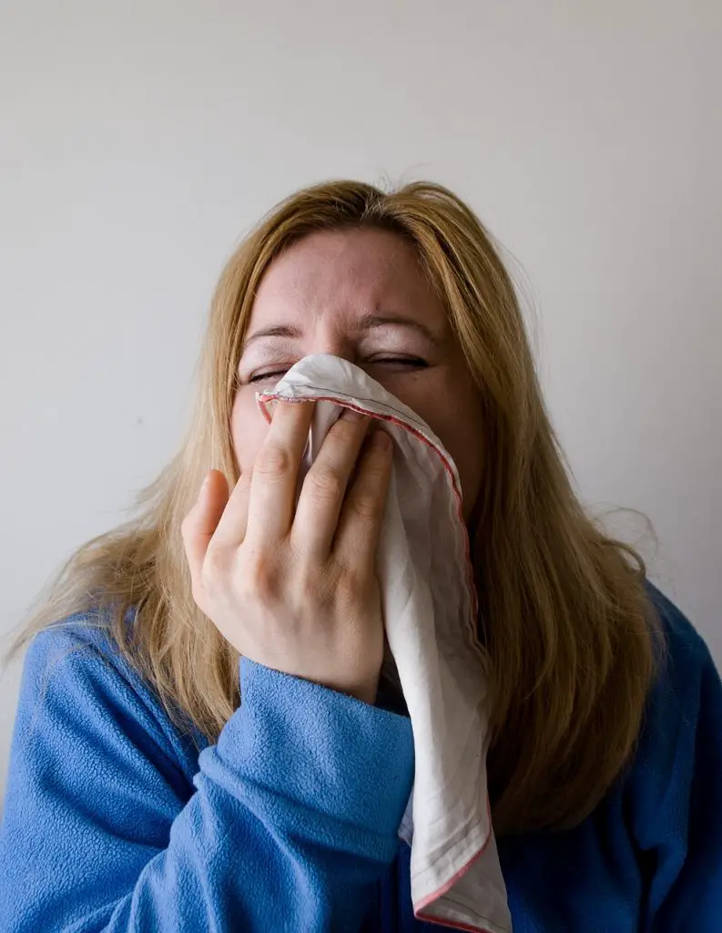 seasonal allergies are caused by pollen produced by weeds tress and grass